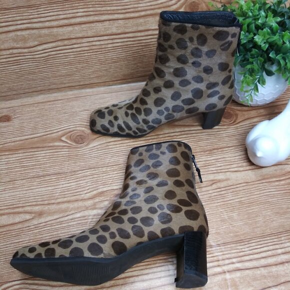 Stuart Weitzman Ponyhair Ankle Boots woman size 6M Brown Animal Print block heel - Picture 6 of 13